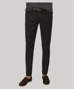 Classic Chino Black