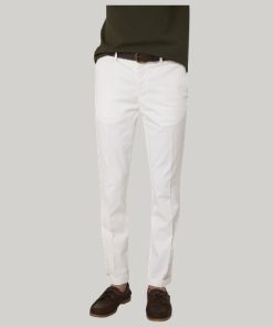 Classic Chino Cream