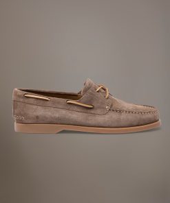 100% suede boat shoe with rubber sole