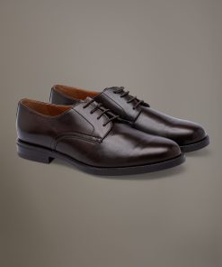 Derby shoe made of 100% leather with a rubber sole