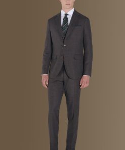 Single-breasted solid color suit with trousers with pinces