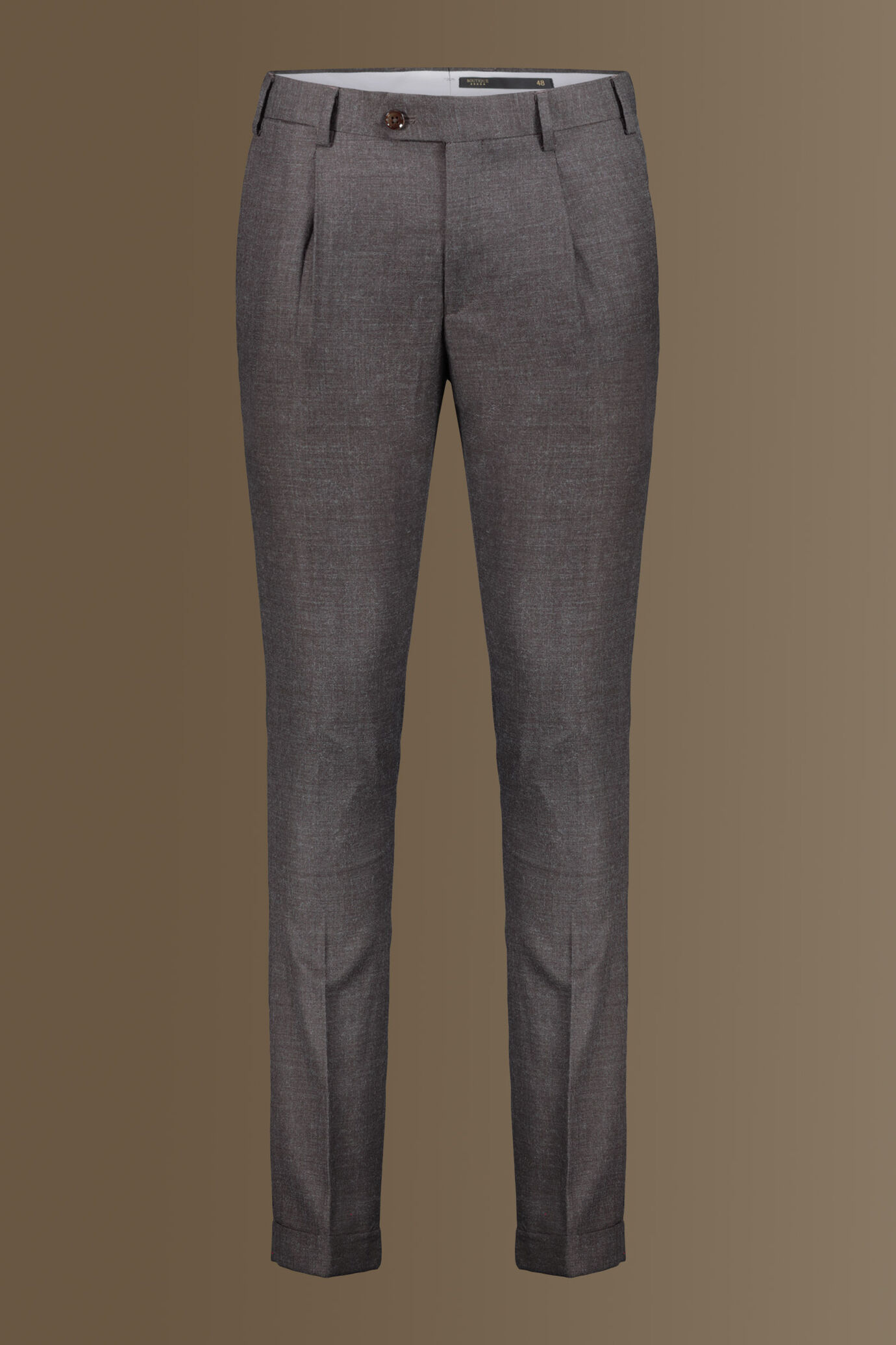Single-breasted solid color suit with trousers with pinces