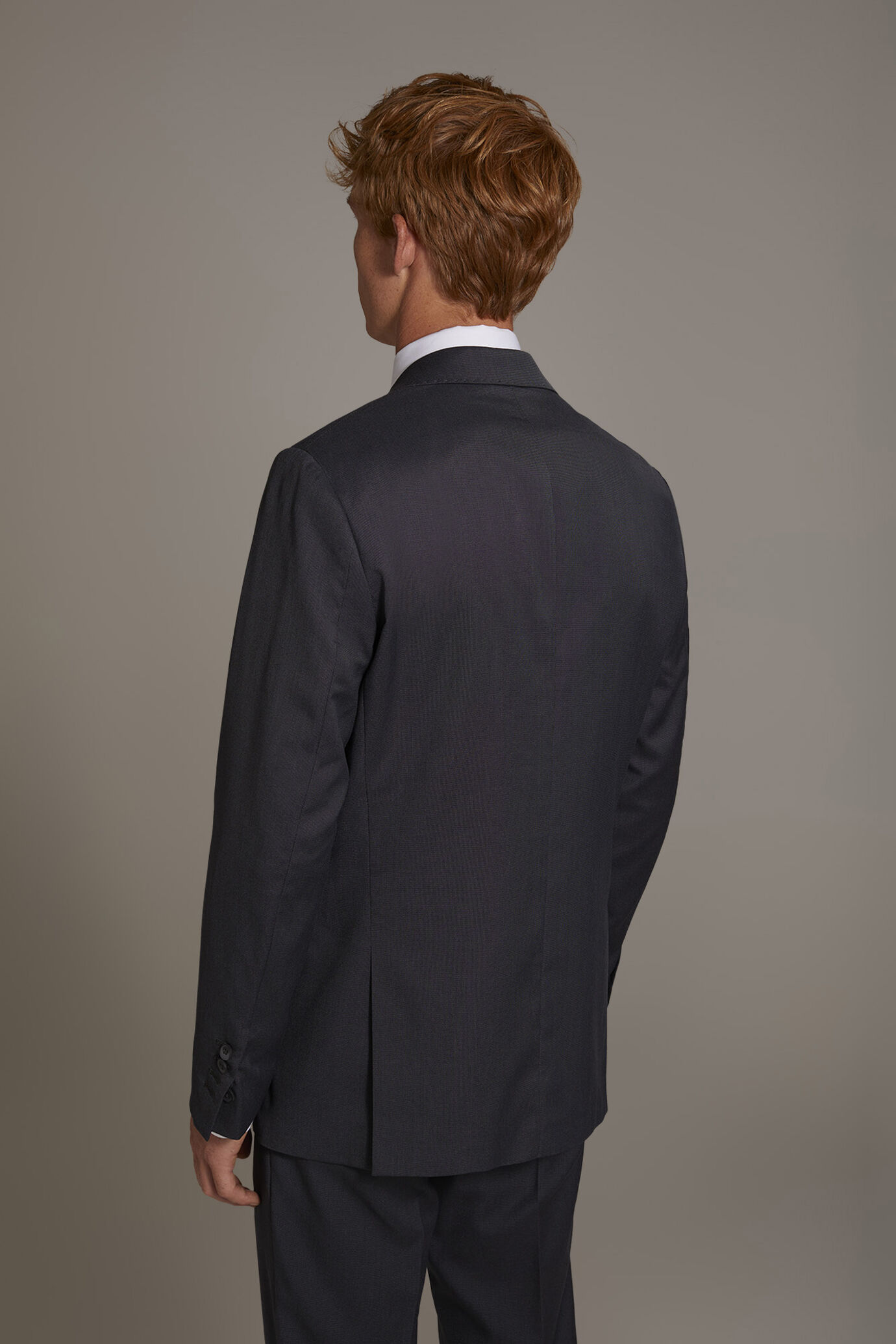 Regular fit single-breasted suit in microcheck fabric