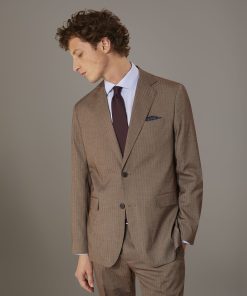 Regular fit single-breasted suit patterned herringbone fabric with solaro texture