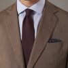 Regular fit single-breasted suit patterned herringbone fabric with solaro texture