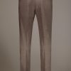 Regular fit single-breasted suit patterned herringbone fabric with solaro texture
