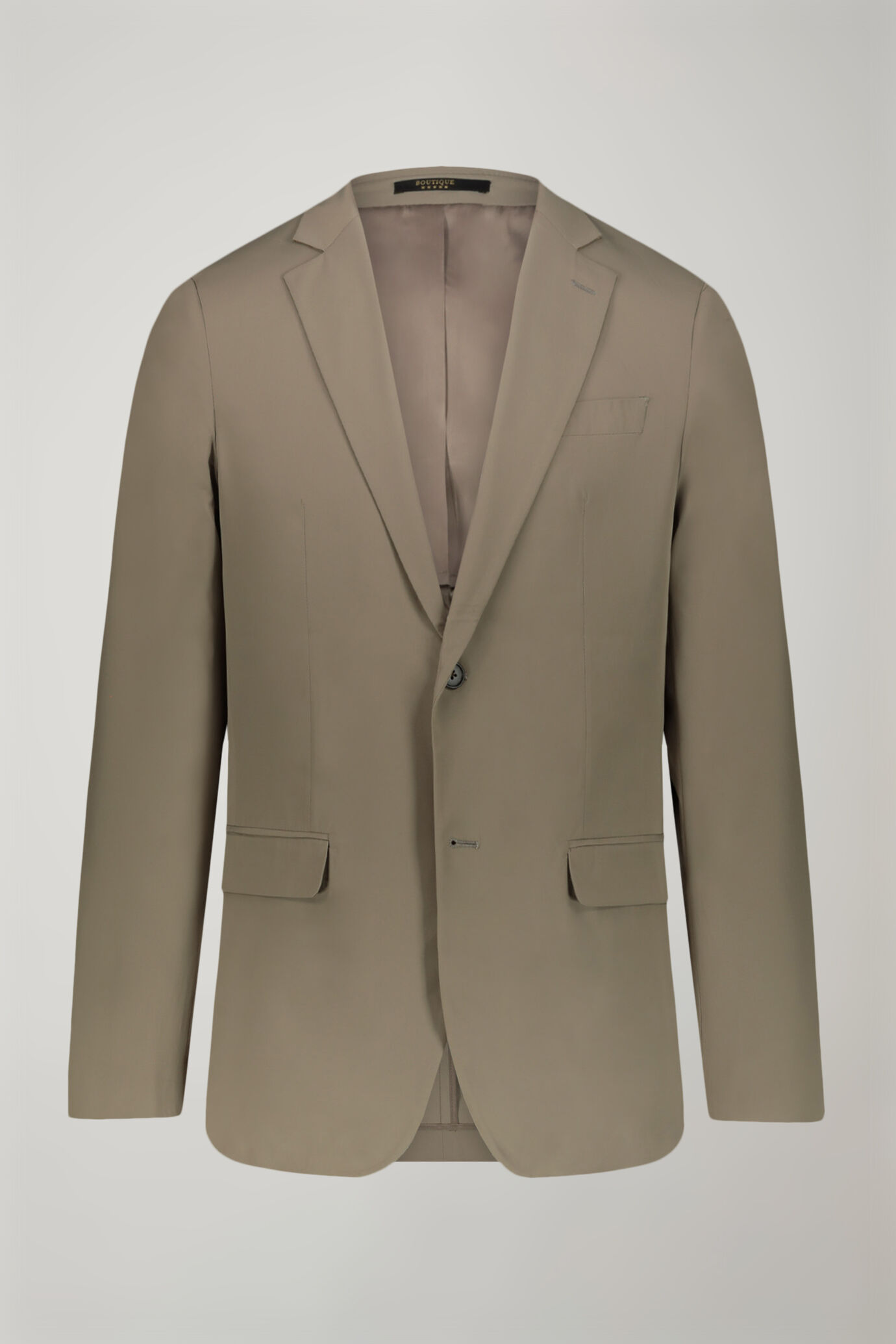 Men’s single-breasted suit in regular fit technical fabric