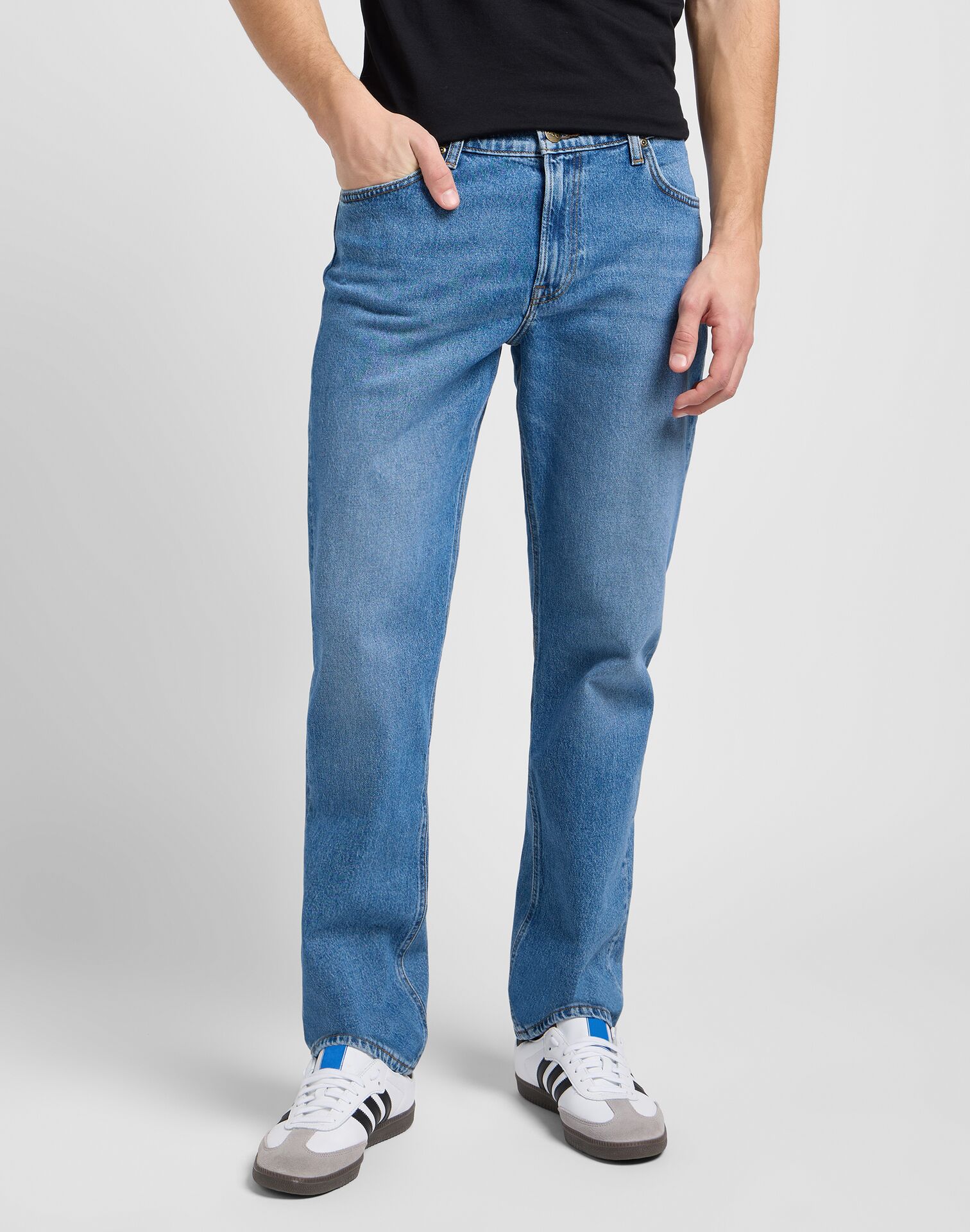 Westinto The Blue Worn