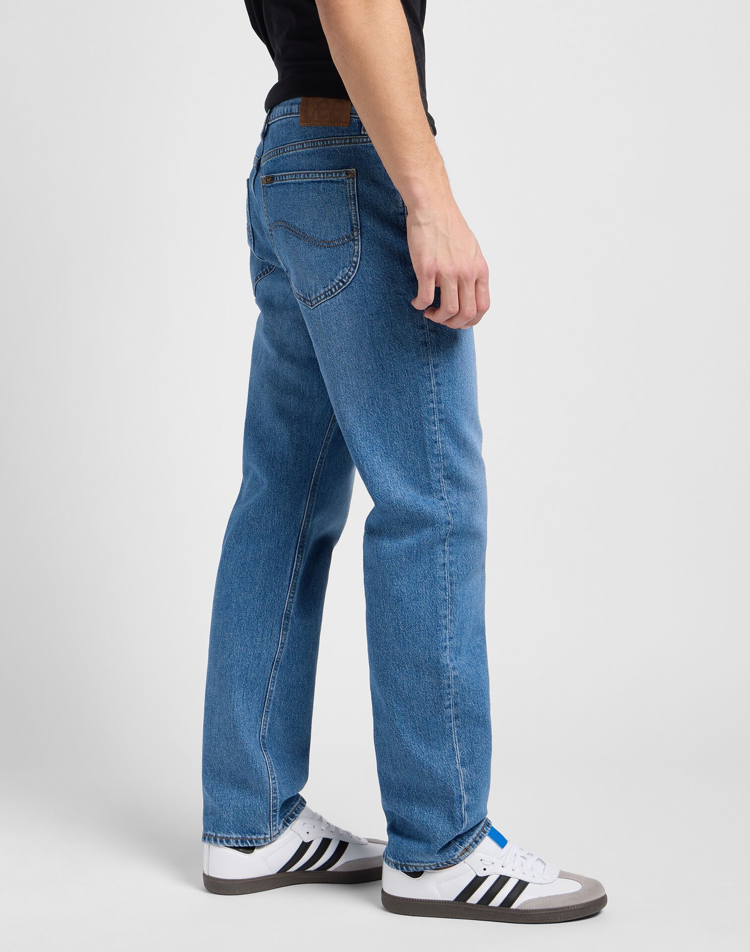 Westinto The Blue Worn