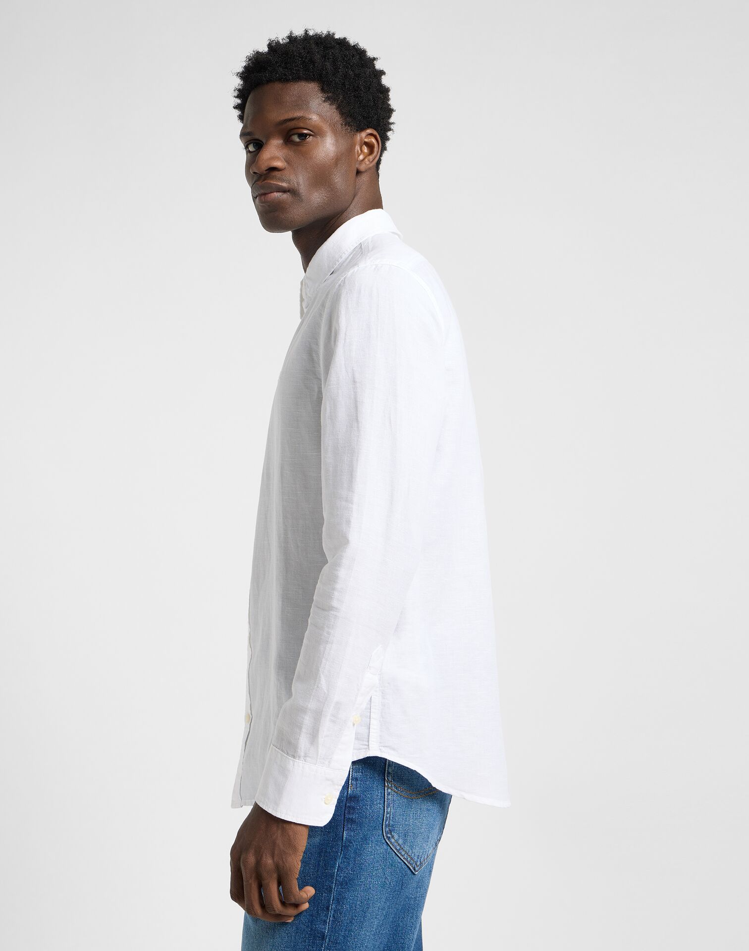 PATCH SHIRT BRIGHT WHITE - Image 2