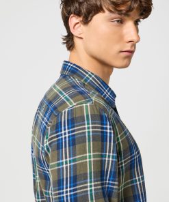Alternative view of 1 Pkt Shirt Green Blue