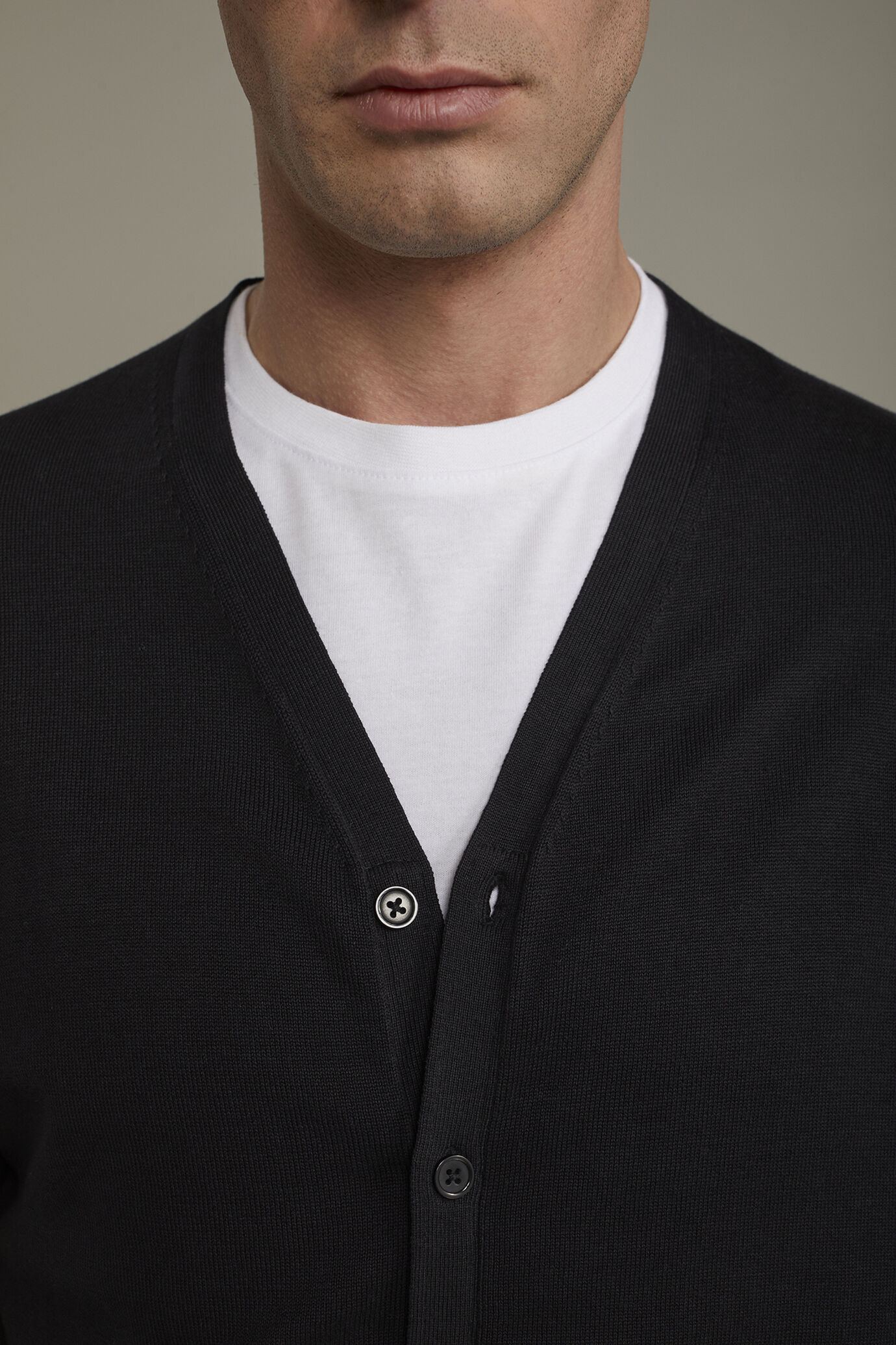Men's sweater V collar 100% cotton regular fit - Image 2