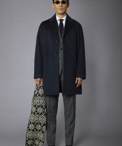 Men's classic single-breasted wool blend coat