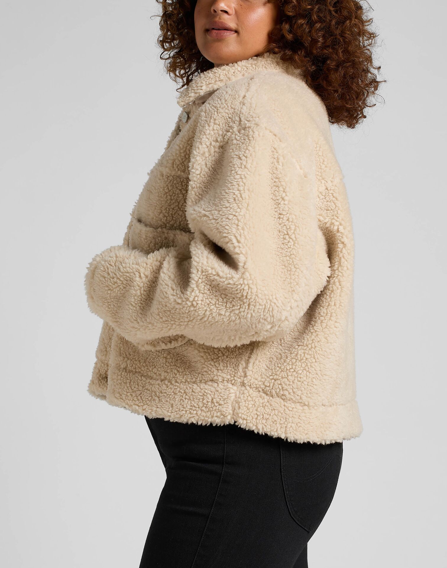 Lee Cropped Sherpa Jacket Ecru - Image 3