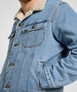 Alternative view of Lee Sherpa Jacket Fallout